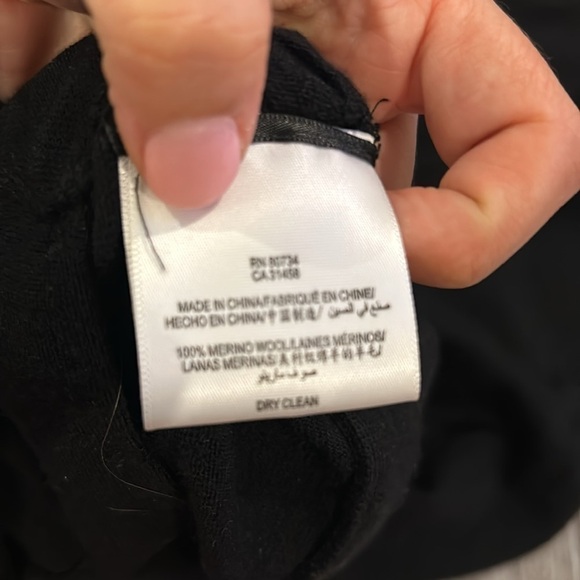 EUC BCBG Black Cardigan Size Small - Picture 7 of 7